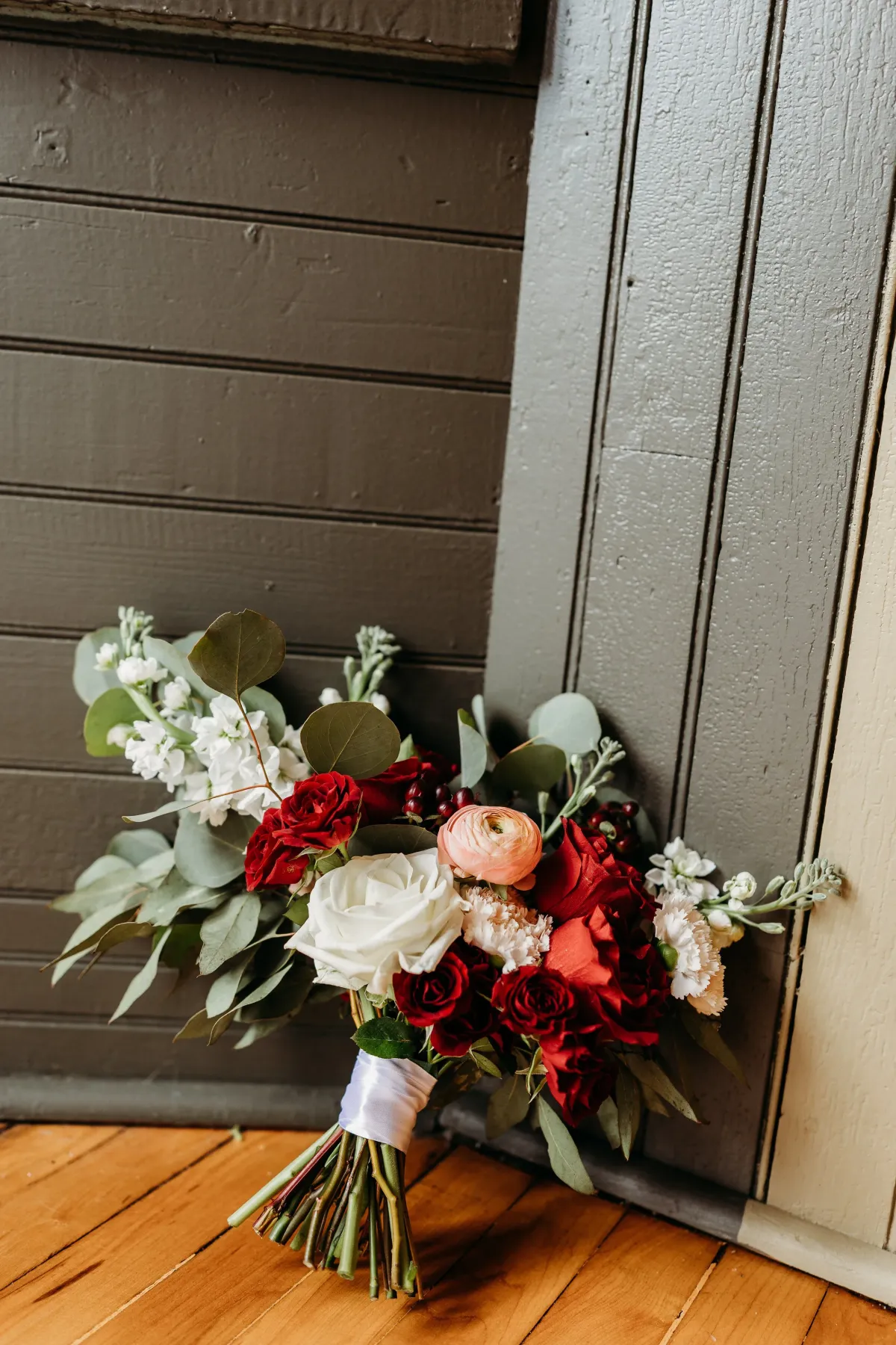 Carmine — Heather Florals arrangement at Silver Run Chapel