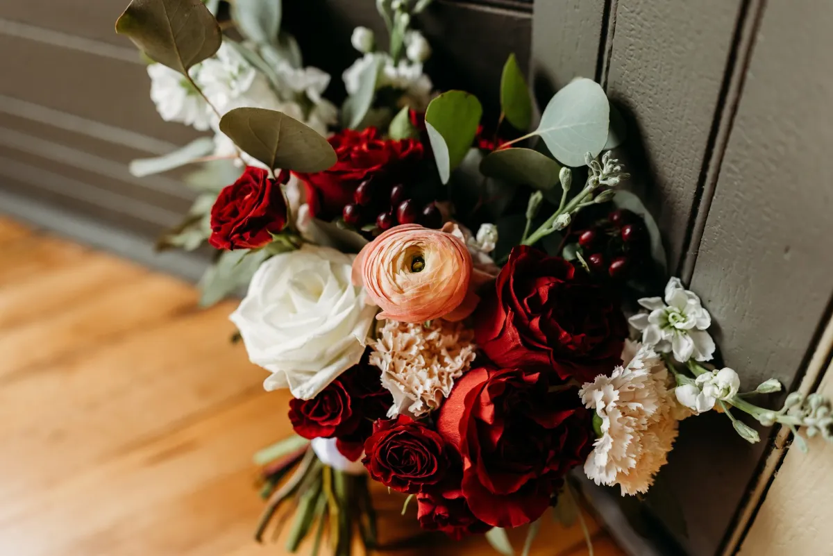 Carmine — Heather Florals arrangement at Silver Run Chapel